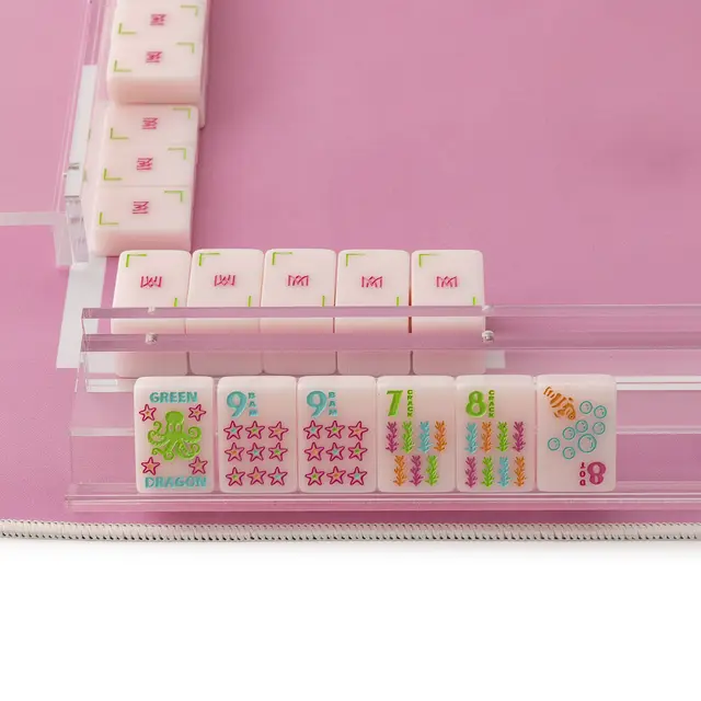 Amahj Line Acrylic 20” racks with magnetic pushers