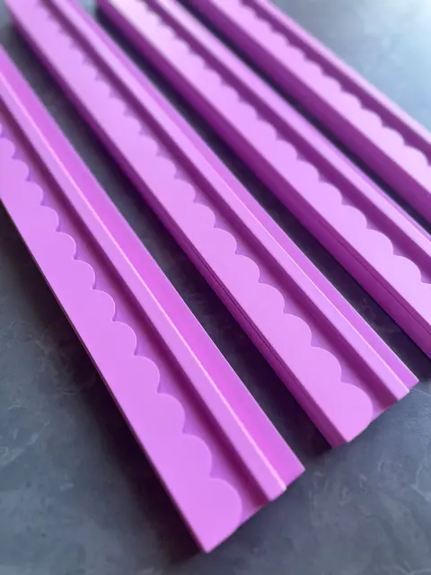 Mahj Mood Pink Wooden Racks with Scalloped Pushers
