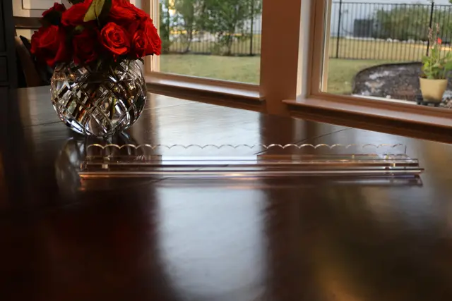 May Mahjong Clear Scalloped Edge Racks with magnetic pusher