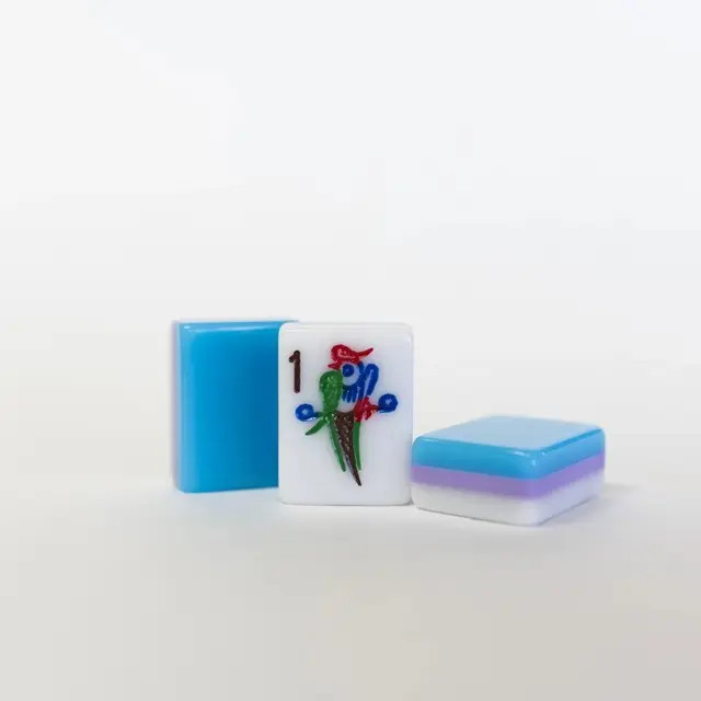 Mah Jongg Maven 3 Layer -Light Blue/Lavender/White Hand Painted, Engraved American MahJong tile set